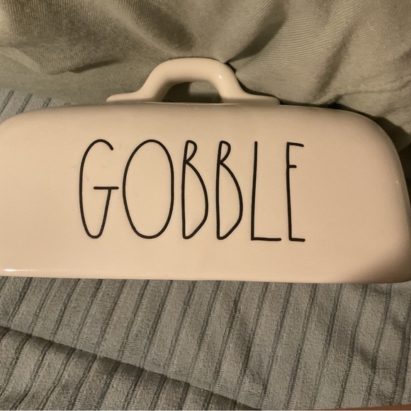 Rae Dunn Cream 'GOBBLE' Butter Dish - Picture 5 of 6